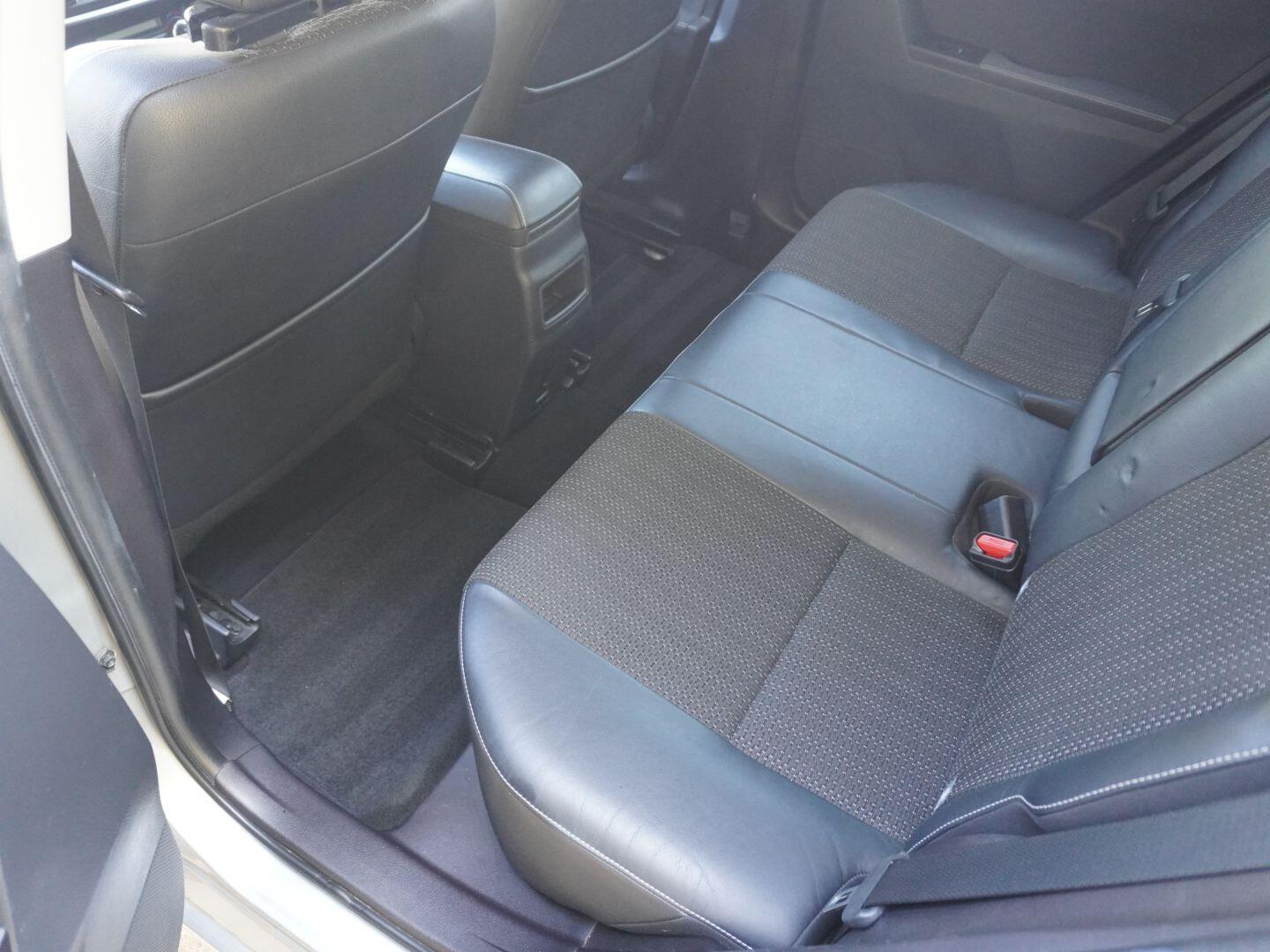 Used Toyota Auris 2014 for sale - 76310068: Photo 27