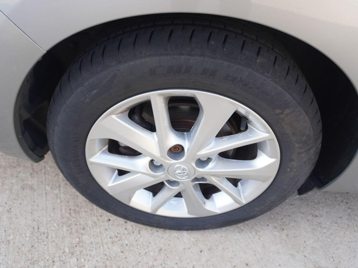 Used Toyota Auris 2014 for sale - 76310068: Photo 46