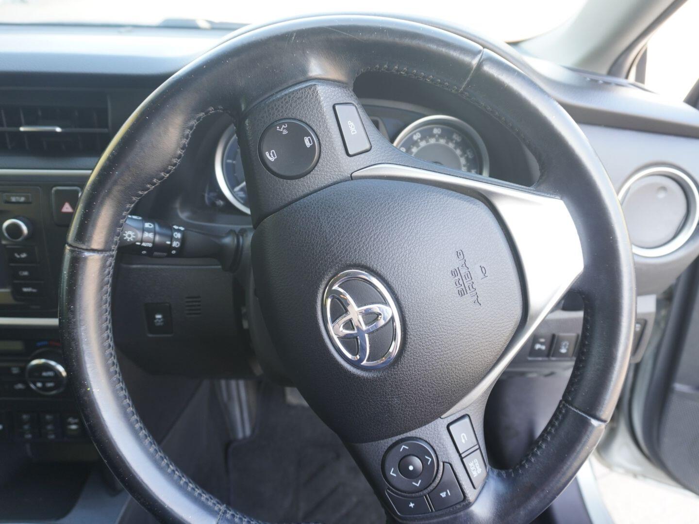 Used Toyota Auris 2014 for sale - 76310068: Photo 56