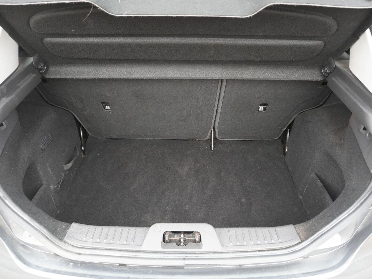 Used Ford Fiesta 2016 for sale - 76310086: Photo 49