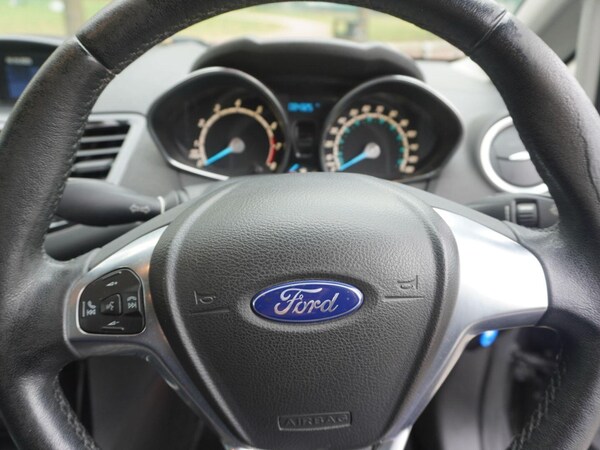 Used Ford Fiesta 2016 for sale - 76310086: Photo 52