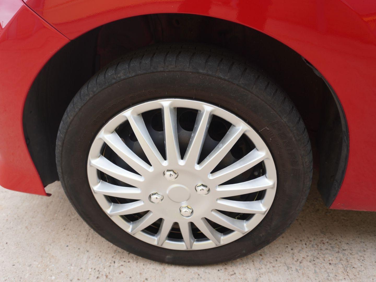 Used Toyota AYGO 2018 for sale - 76310058: Photo 24