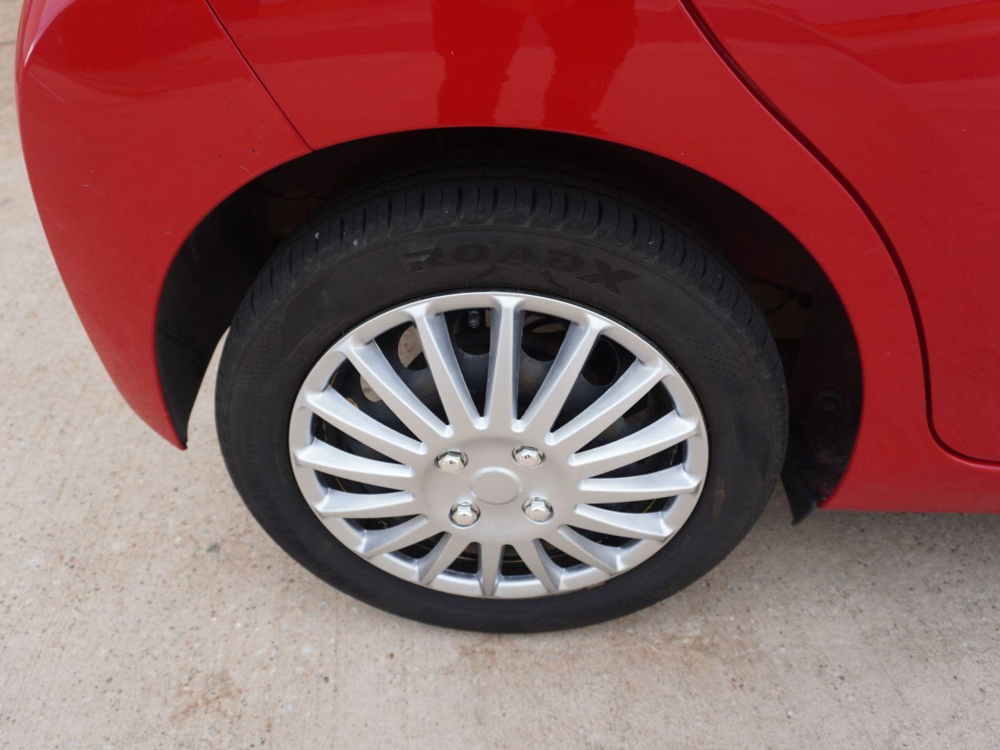 Used Toyota AYGO 2018 for sale - 76310058: Photo 26