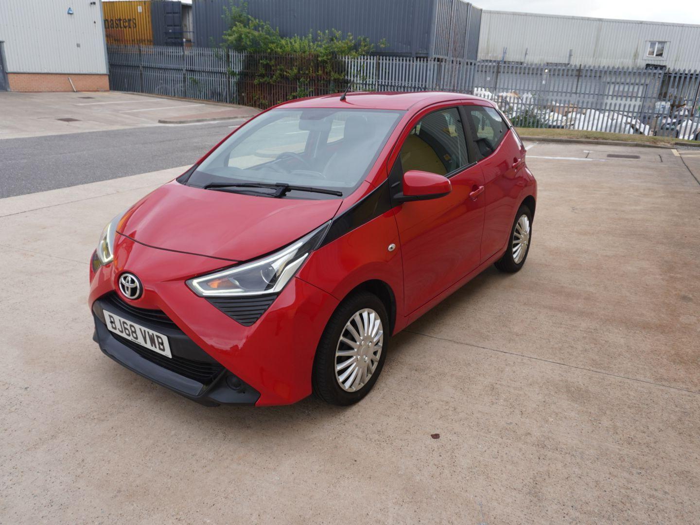 Used Toyota AYGO 2018 for sale - 76310058: Photo 3