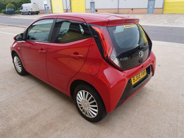Used Toyota AYGO 2018 for sale - 76310058: Photo 4