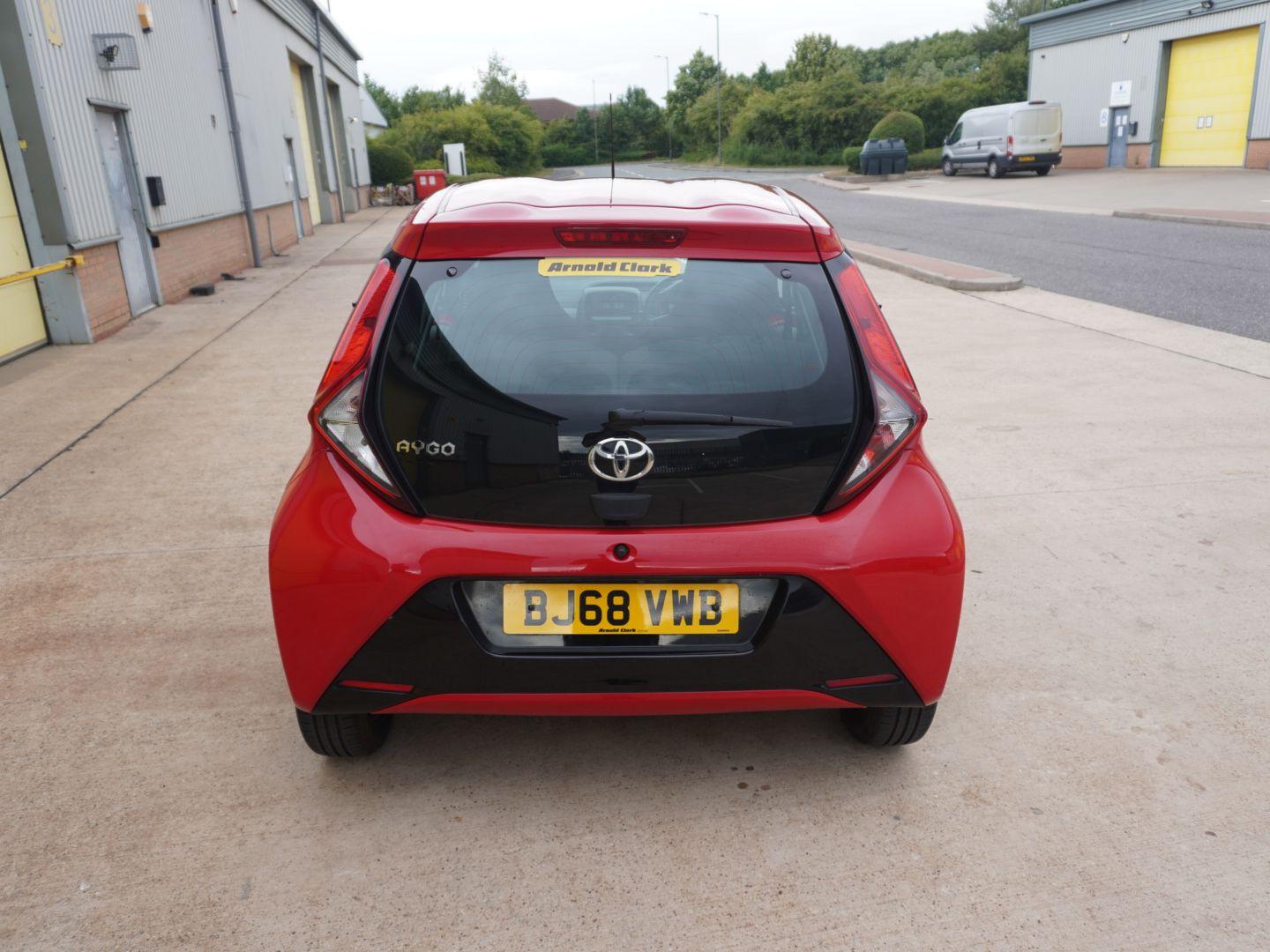 Used Toyota AYGO 2018 for sale - 76310058: Photo 7