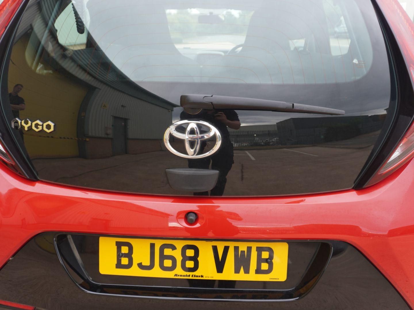 Used Toyota AYGO 2018 for sale - 76310058: Photo 9