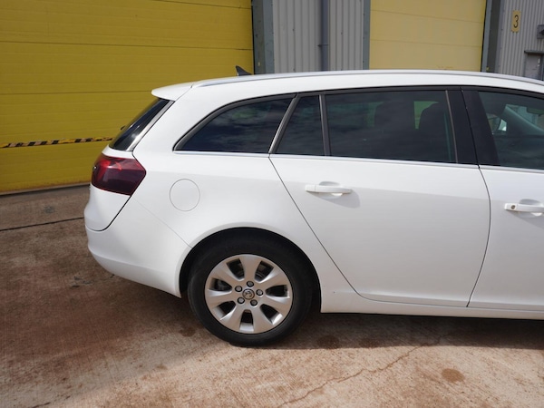 Used Vauxhall Insignia 2015 for sale - 76310061: Photo 10