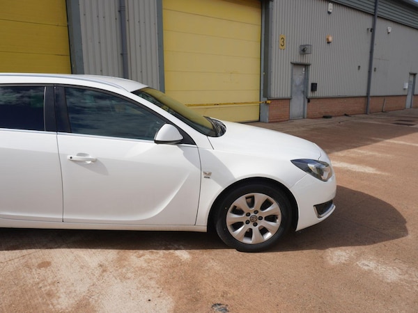 Used Vauxhall Insignia 2015 for sale - 76310061: Photo 14