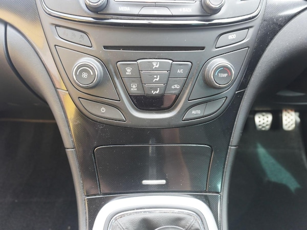 Used Vauxhall Insignia 2015 for sale - 76310061: Photo 16