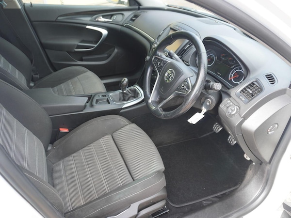 Used Vauxhall Insignia 2015 for sale - 76310061: Photo 18