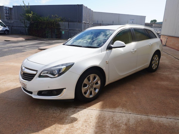Used Vauxhall Insignia 2015 for sale - 76310061: Photo 3