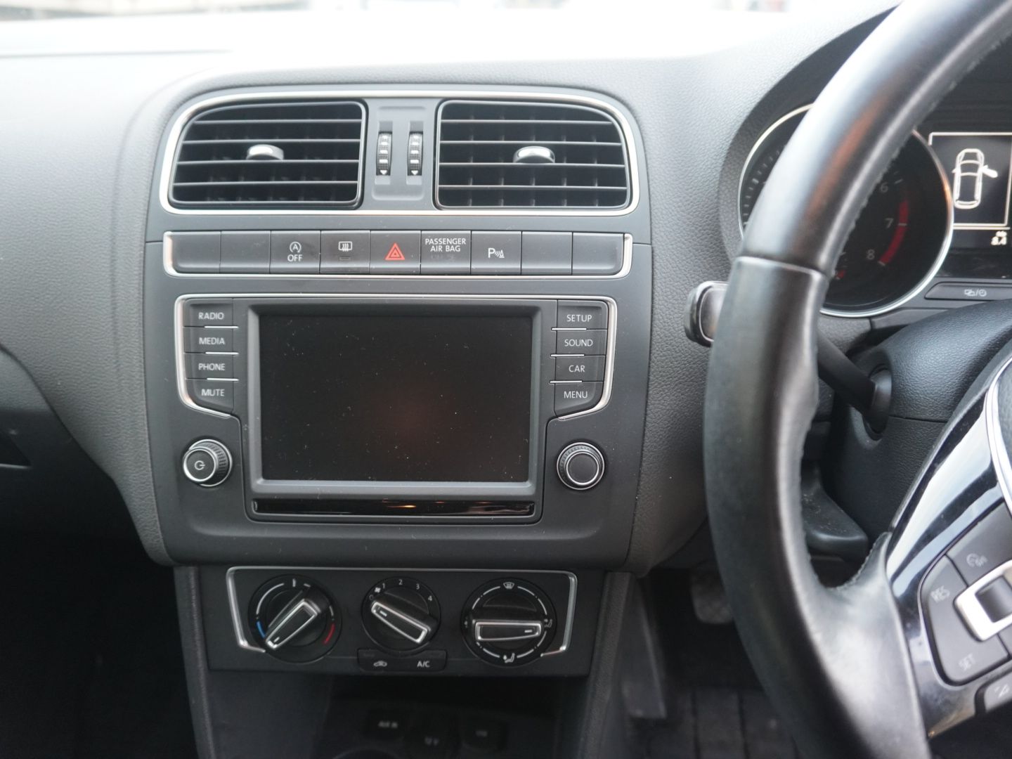 Used Volkswagen Polo 2015 for sale - 76736818: Photo 13