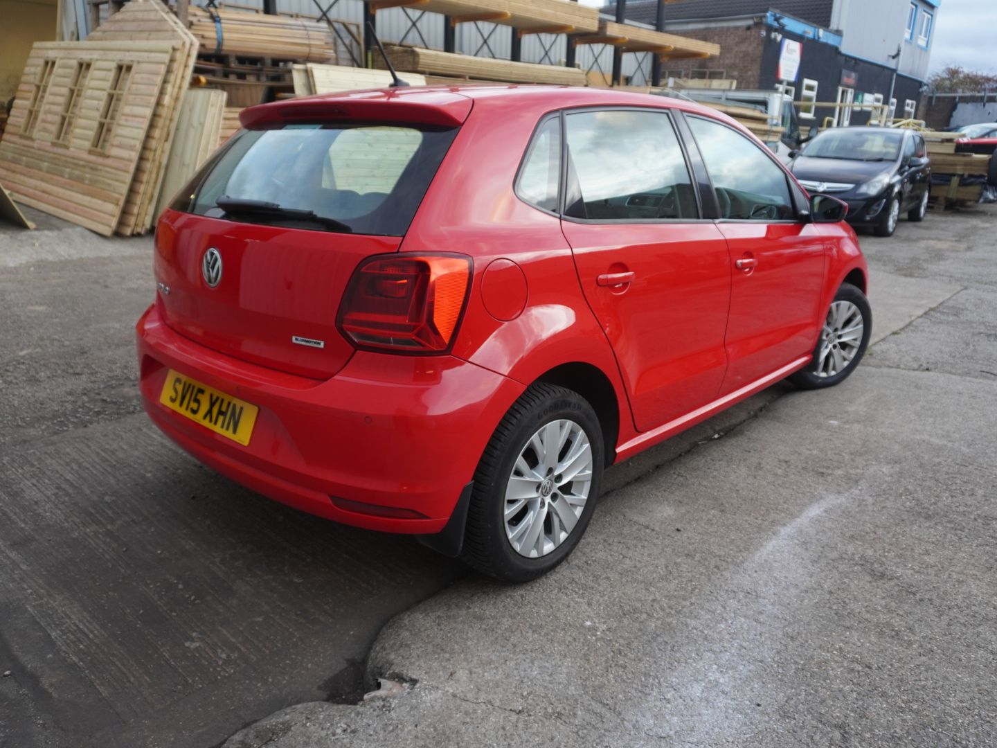 Used Volkswagen Polo 2015 for sale - 76736818: Photo 3