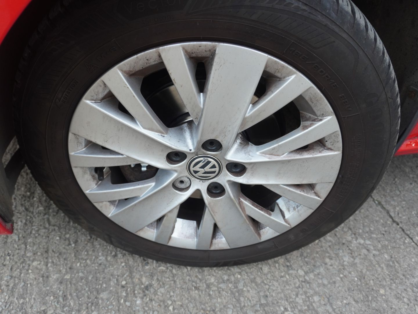 Used Volkswagen Polo 2015 for sale - 76736818: Photo 8