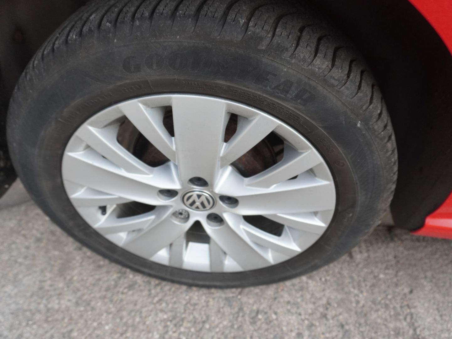 Used Volkswagen Polo 2015 for sale - 76736818: Photo 9