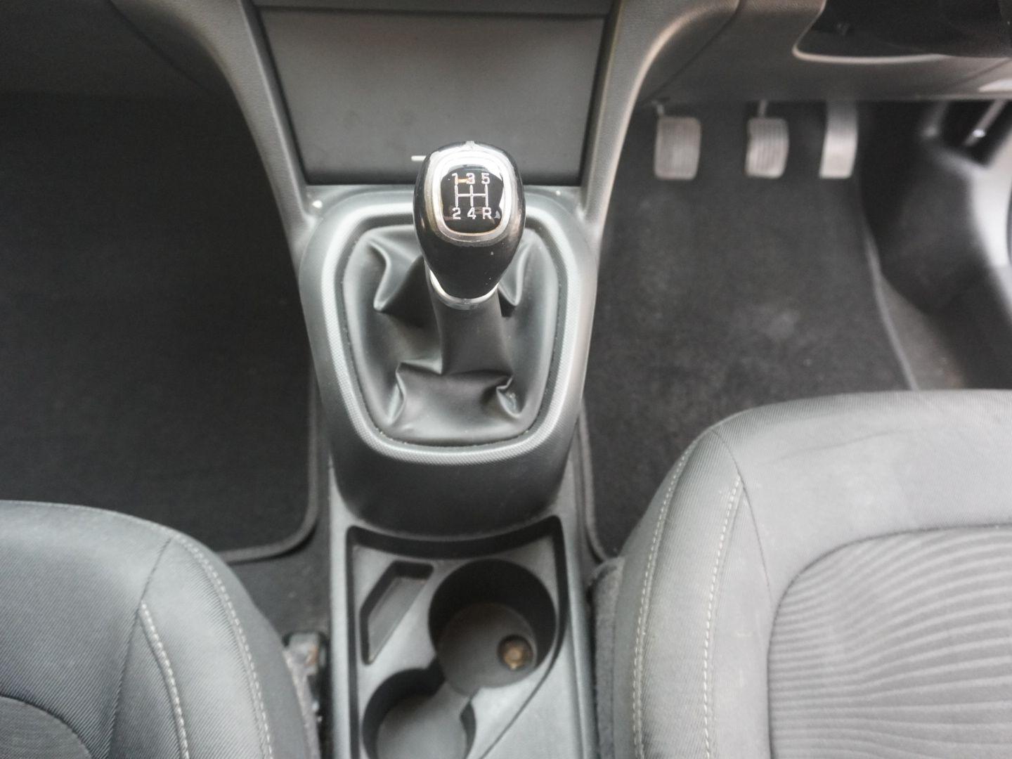 Used Hyundai i10 2017 for sale - 76310060: Photo 14