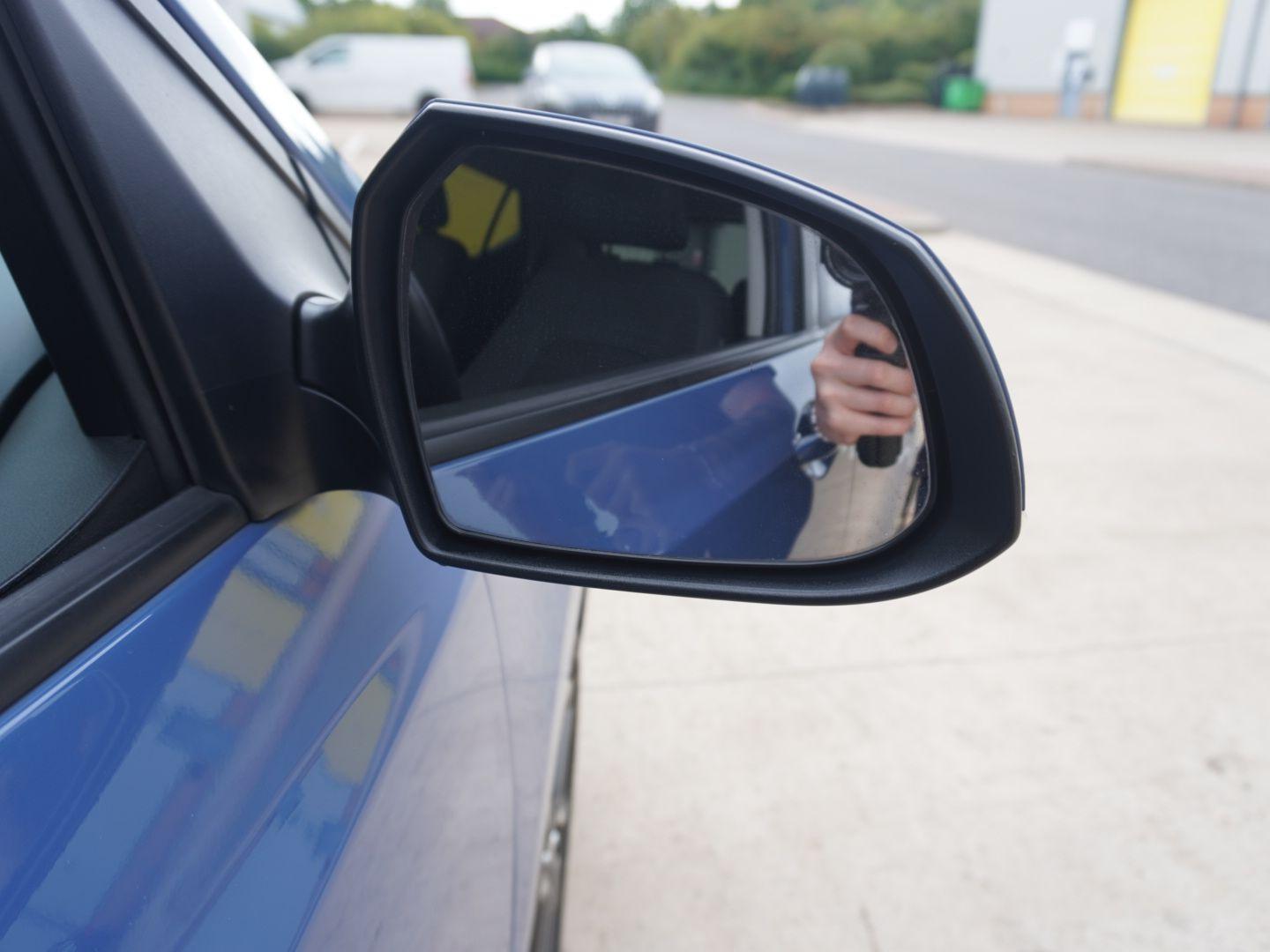 Used Hyundai i10 2017 for sale - 76310060: Photo 30