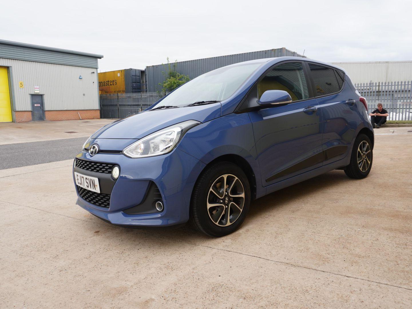 Used Hyundai i10 2017 for sale - 76310060: Photo 6