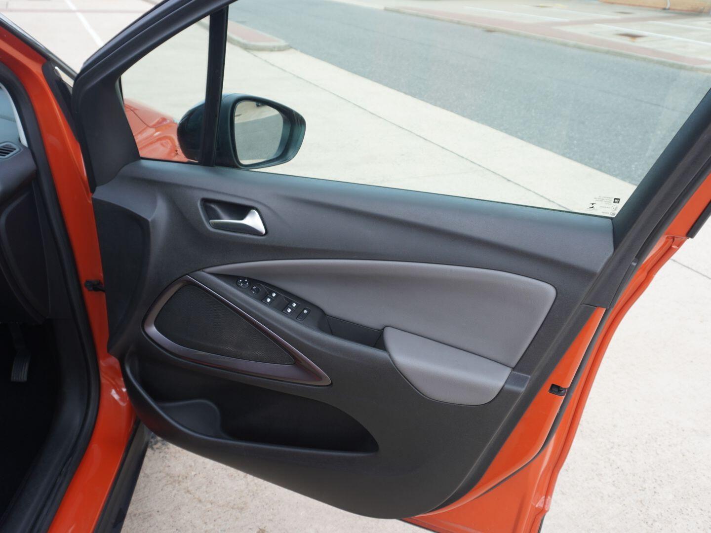 Used Vauxhall Crossland X 2019 for sale - 76310063: Photo 25