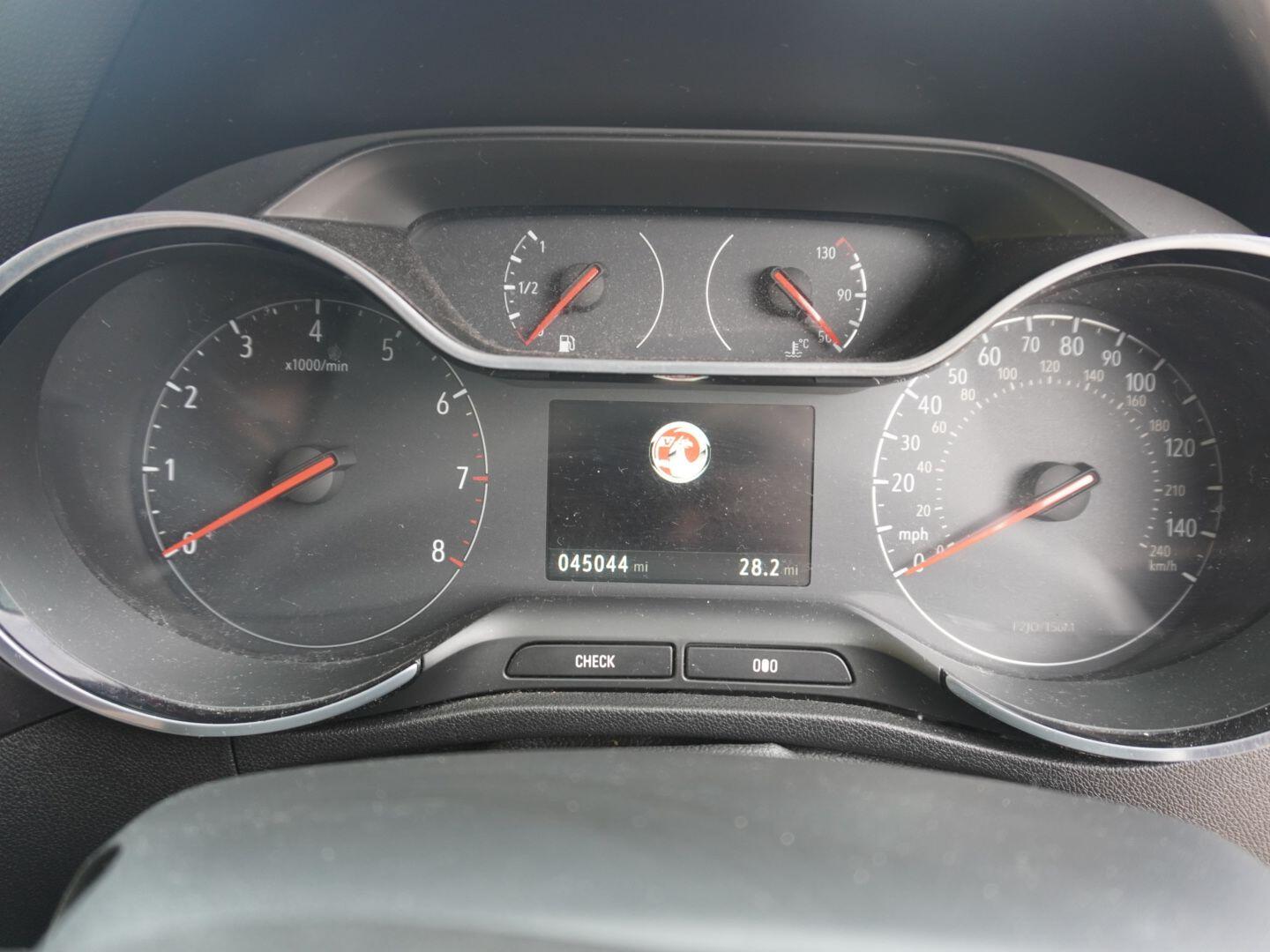 Used Vauxhall Crossland X 2019 for sale - 76310063: Photo 36