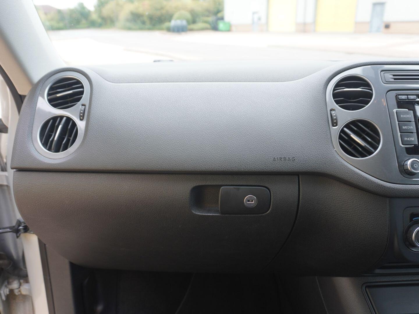 Used Volkswagen Tiguan 2014 for sale - 76310066: Photo 26