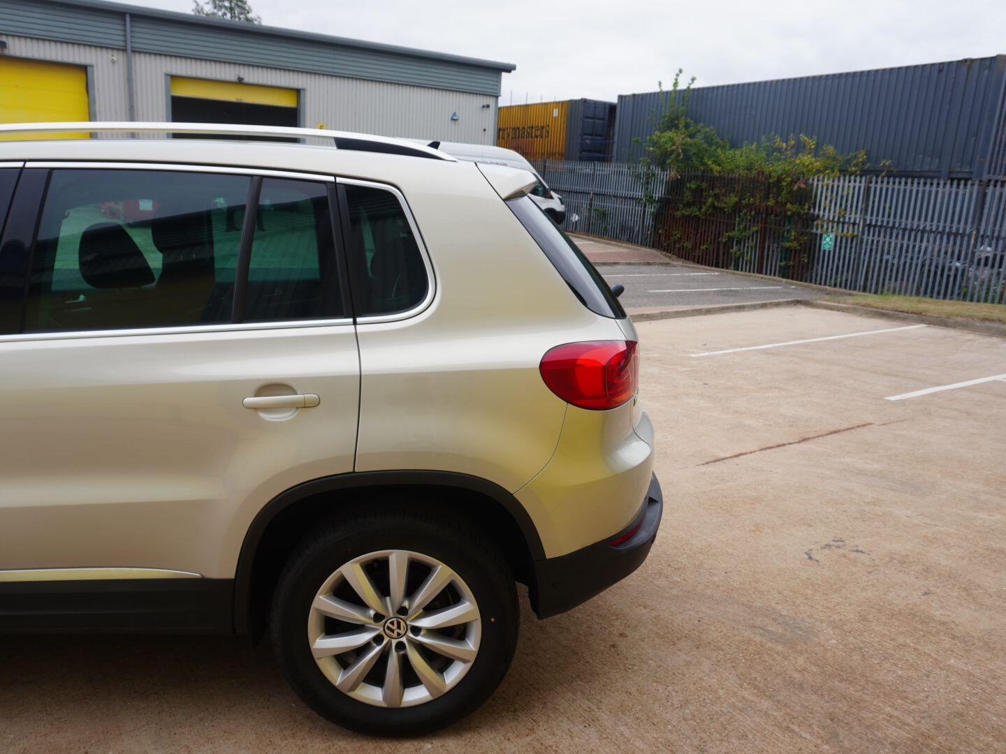 Used Volkswagen Tiguan 2014 for sale - 76310066: Photo 4