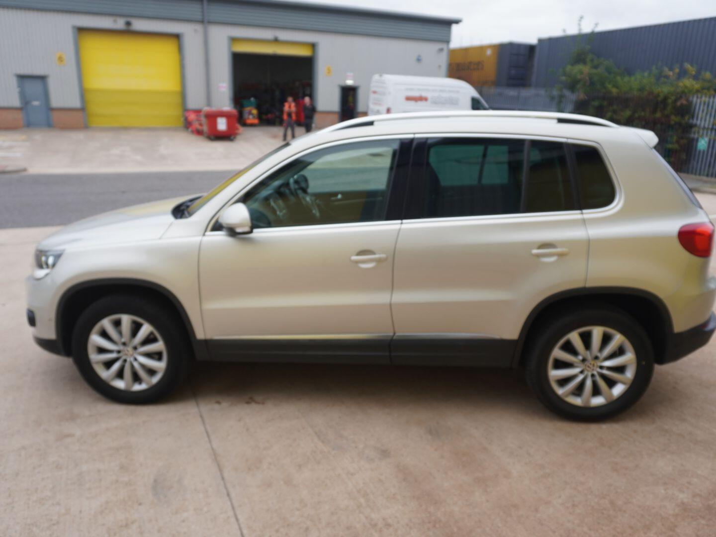 Used Volkswagen Tiguan 2014 for sale - 76310066: Photo 9