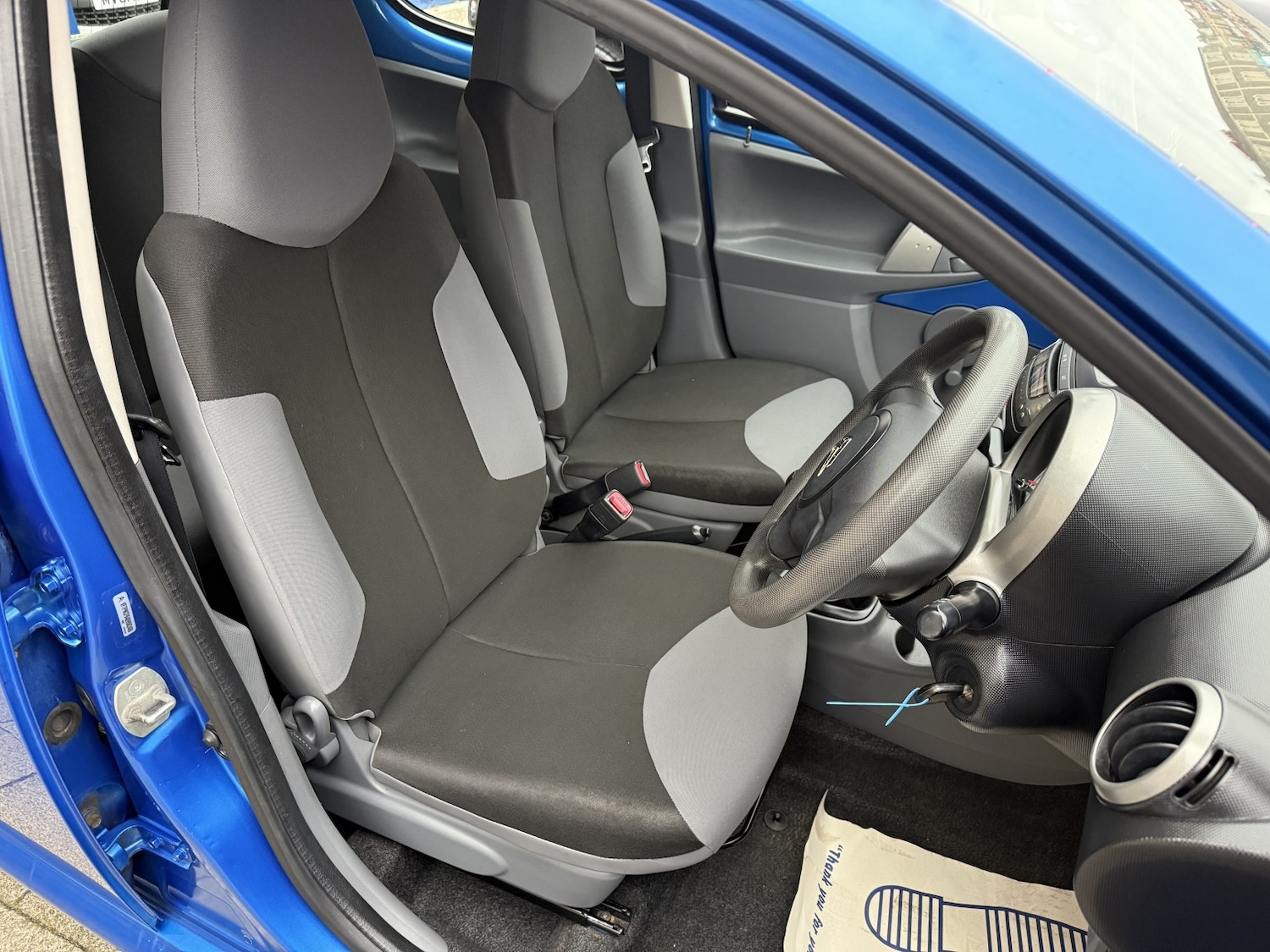 Used Citroen C1 2011 for sale - 76305588: Photo 8