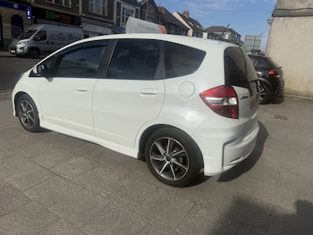 Used Honda Jazz 2012 for sale - 79234873: Photo