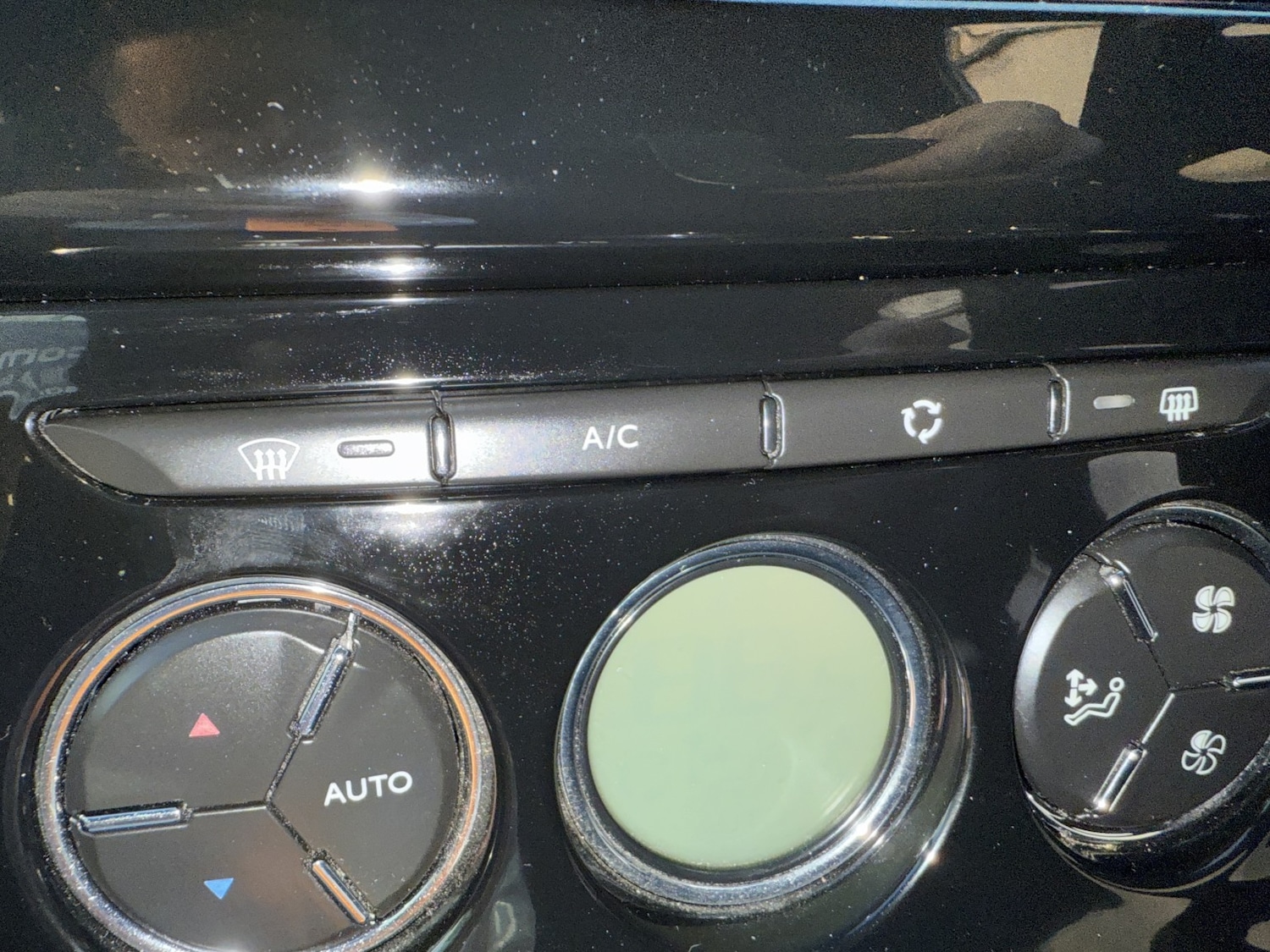 Used Citroen DS3 2014 for sale - 76817528: Photo 10