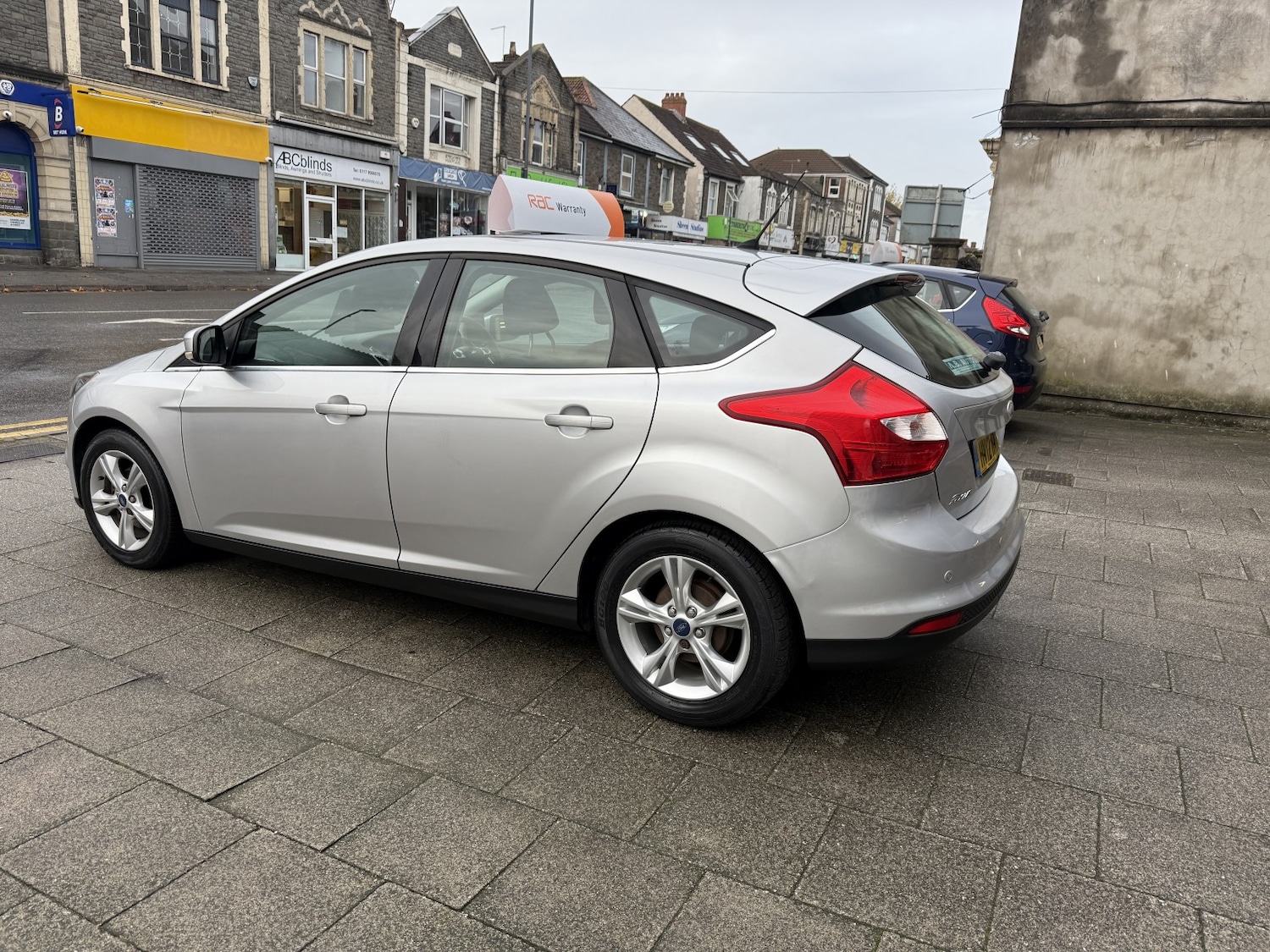 Used Ford Focus 2012 for sale - 76431015: Photo 4