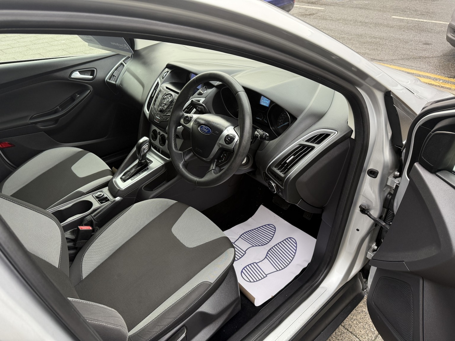 Used Ford Focus 2012 for sale - 76431015: Photo 8