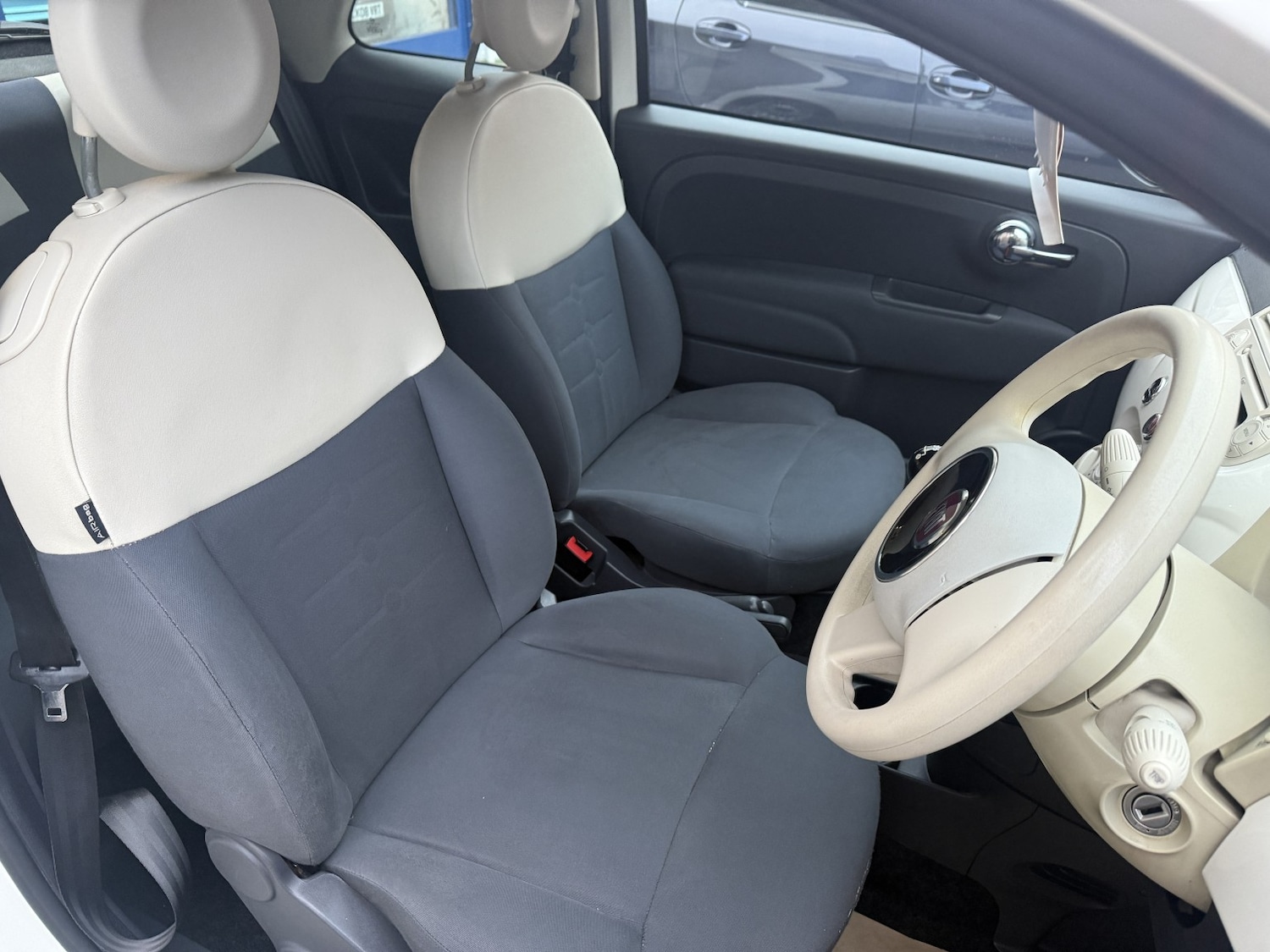 Used Fiat 500 2010 for sale - 76510954: Photo 8