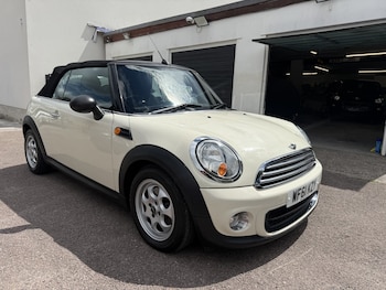 Used MINI Convertible 2011 for sale - 78976328: Photo