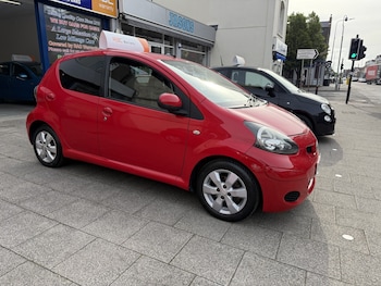 Used Toyota AYGO 2011 for sale - 78897633: Photo