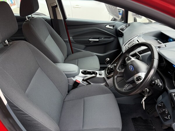 Used Ford C-Max 2014 for sale - 76198184: Photo 4