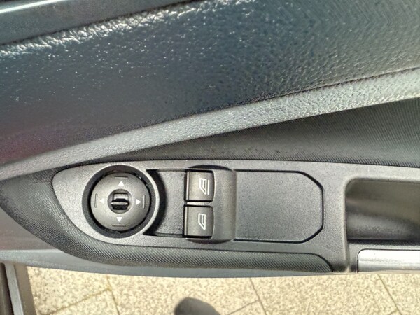Used Ford C-Max 2014 for sale - 76198184: Photo 5