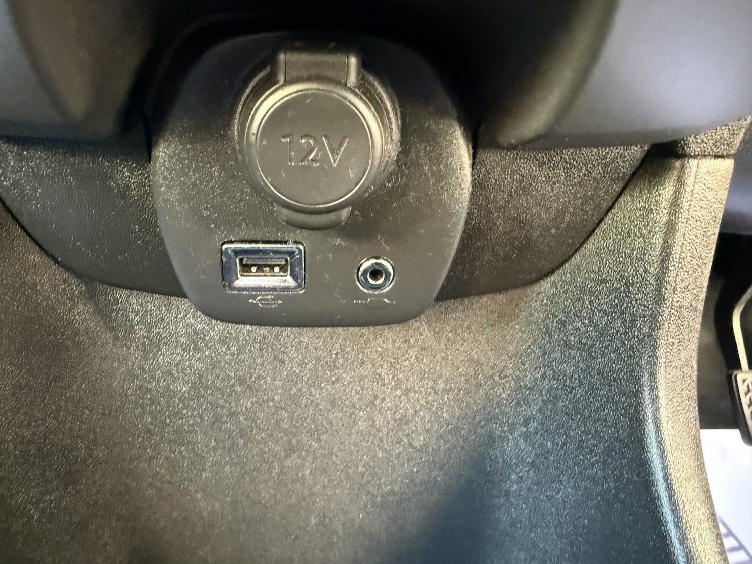 Used Peugeot 108 2018 for sale - 76439976: Photo 12