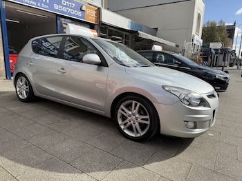 Used Hyundai i30 2010 for sale - 78168881: Photo