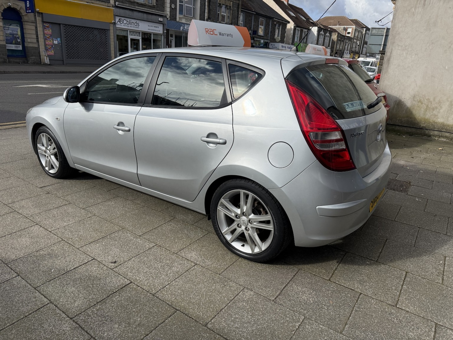 Used Hyundai i30 2010 for sale - 78168881: Photo 4