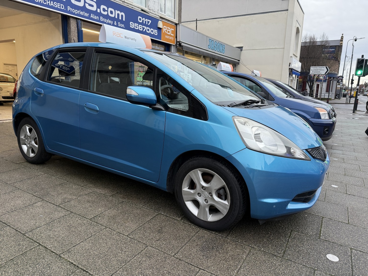 Used Honda Jazz 2010 for sale - 76884828: Photo 1