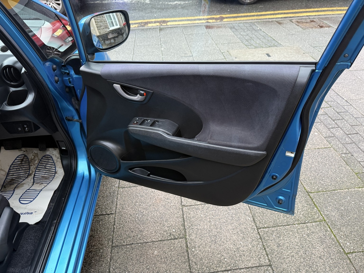 Used Honda Jazz 2010 for sale - 76884828: Photo 16