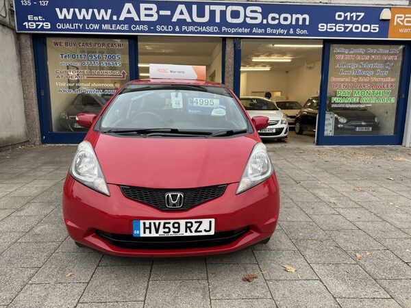 Used Honda Jazz 2009 for sale - 76305497: Photo 2