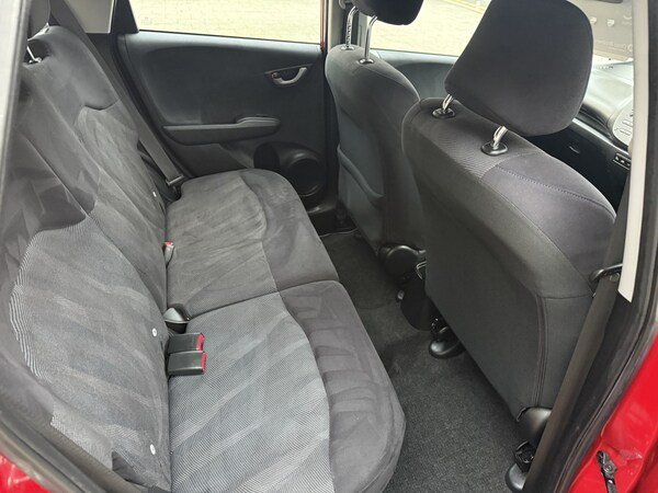 Used Honda Jazz 2009 for sale - 76305497: Photo 8