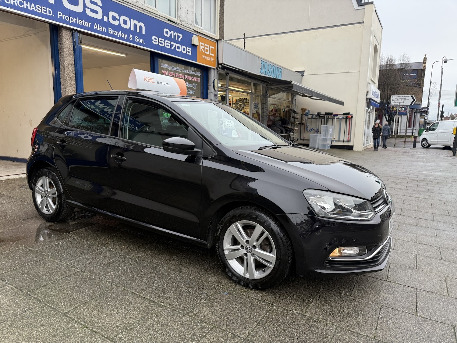 Used Volkswagen Polo 2017 for sale - 76821635: Photo 1