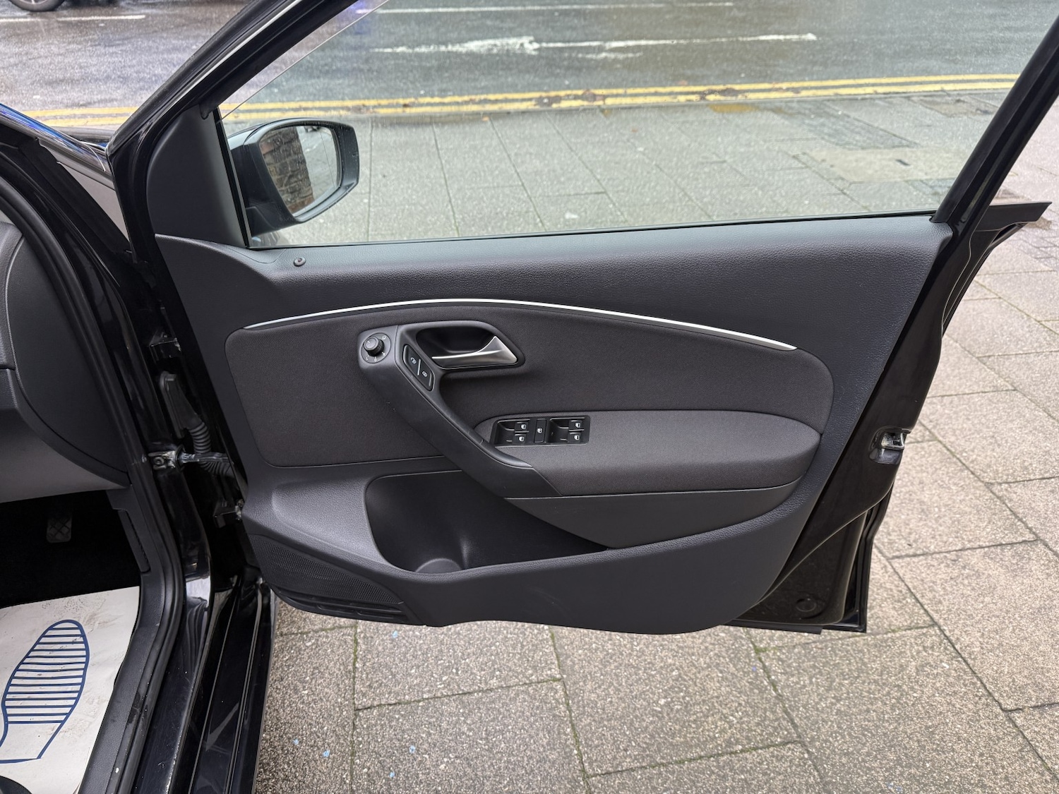 Used Volkswagen Polo 2017 for sale - 76821635: Photo 10