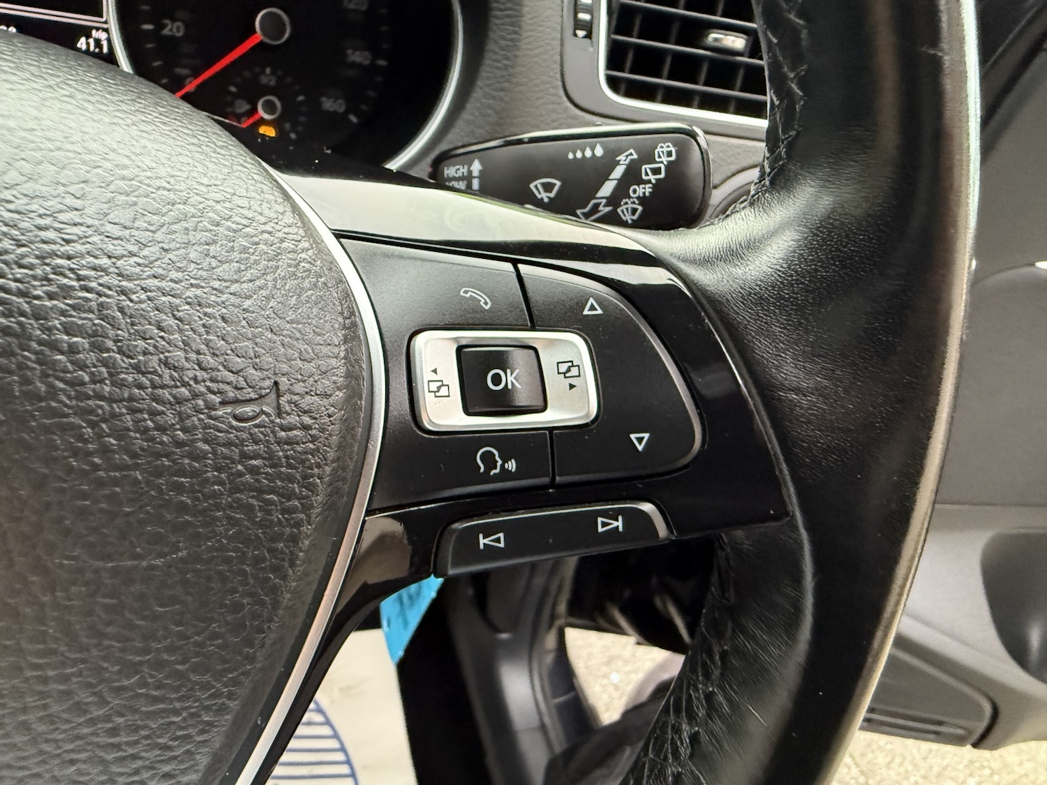 Used Volkswagen Polo 2017 for sale - 76821635: Photo 12