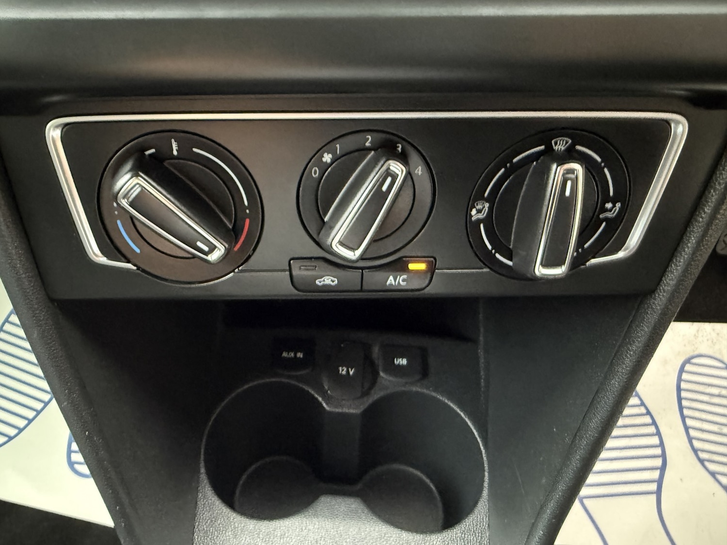 Used Volkswagen Polo 2017 for sale - 76821635: Photo 15