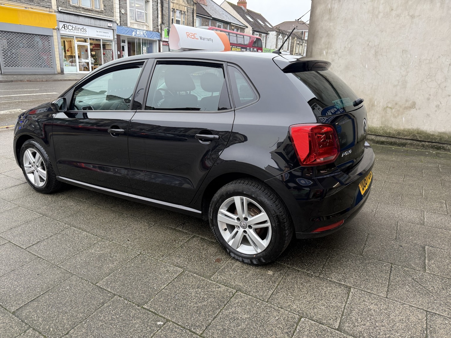 Used Volkswagen Polo 2017 for sale - 76821635: Photo 4